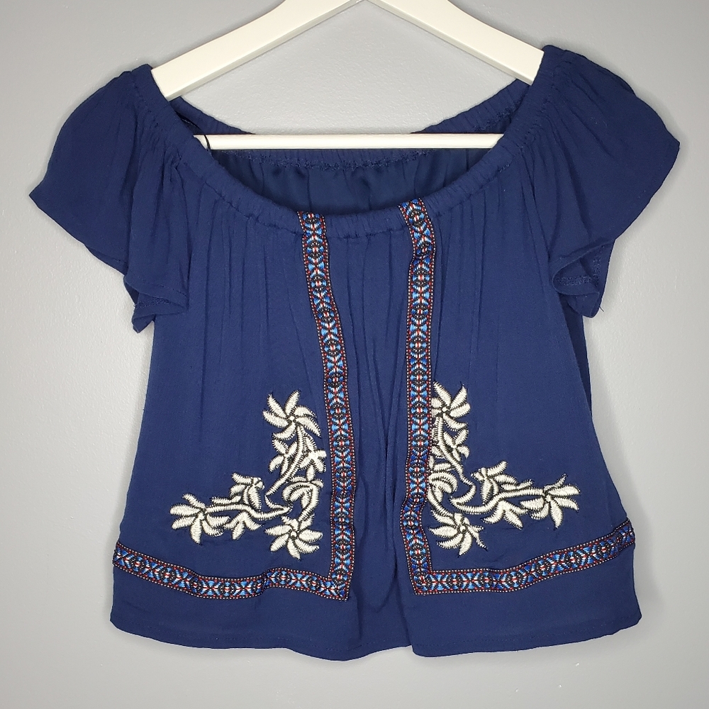 Off the shoulder blue floral shirt